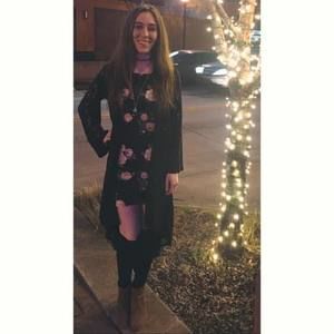 Meet your Posher, Rebekah